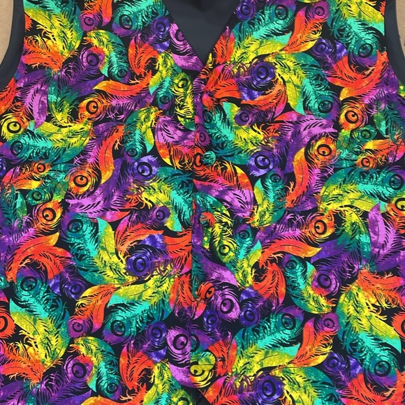 Mardi Gras Feathers Vest and Bow Tie New - Picture 3 of 3